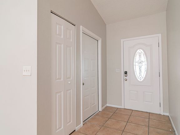 4th image of 4726 Westwind Dr