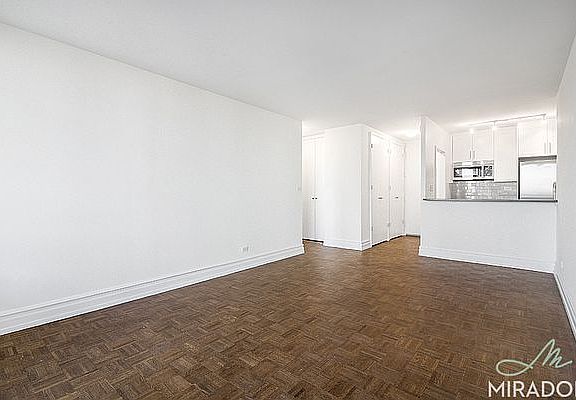 4th image of 145 W 67th St APT 33F