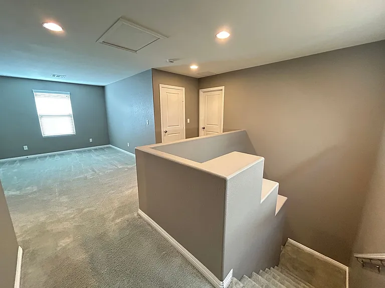 9841 Colenso Ct — Photo 7