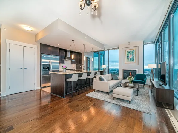 7088 18th Ave #2902, Burnaby, BC V3N 0A2