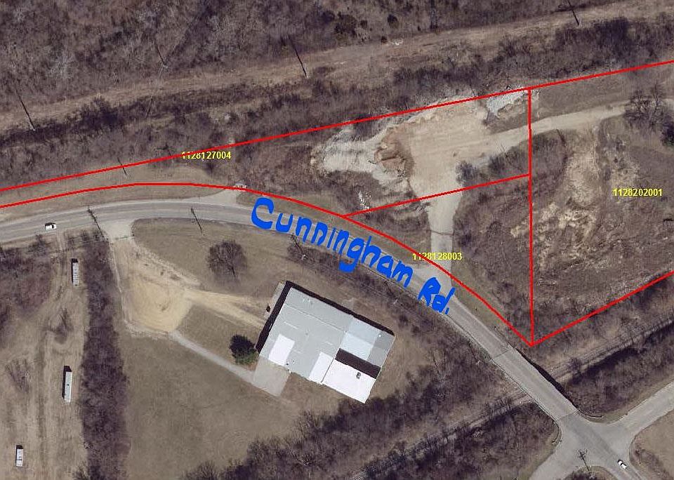 2nd image of 2000-2001 2004 Cunningham Rd