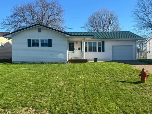 516 Harpold Ave, Ravenswood, WV 26164