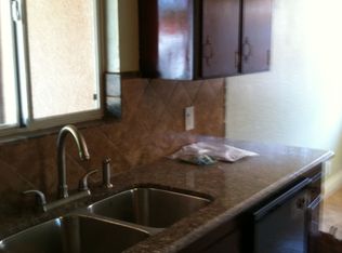 618 W Mitchell Ave, Clovis, CA 93612