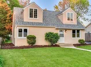 407 N Martha St, Lombard, IL
