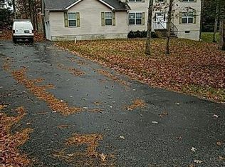520 High Point Dr, Bartonsville, PA