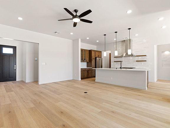 5th image of 1616 Pine Rd NE