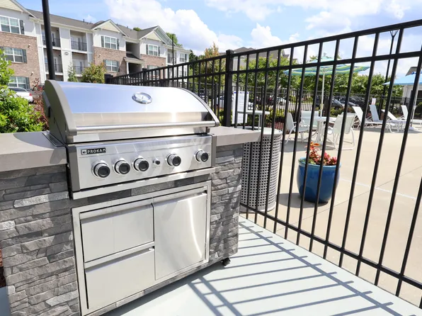 Fairway Village at Stoney Creek Apts