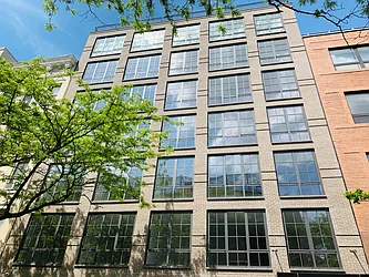 433 West 53rd Street in Hell&#39;s Kitchen