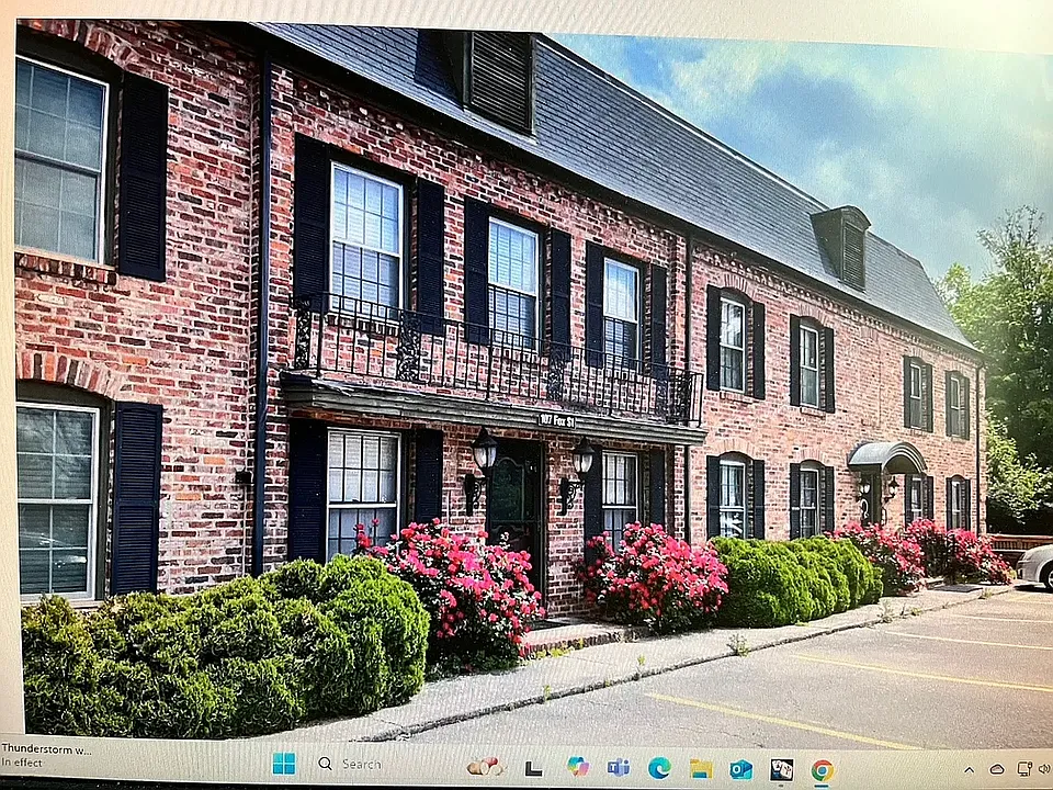 Ward Apartments