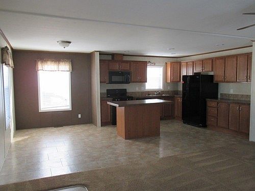 2nd image of 313 SE Harvest Park Dr