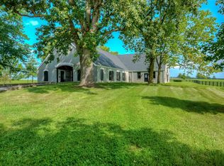 1740 Grassy Springs Rd, Versailles, KY 40383