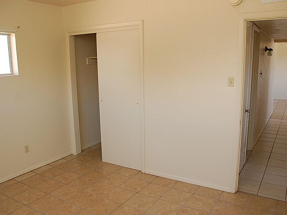 5th image of 5071 Wild Bill Ln APT 3