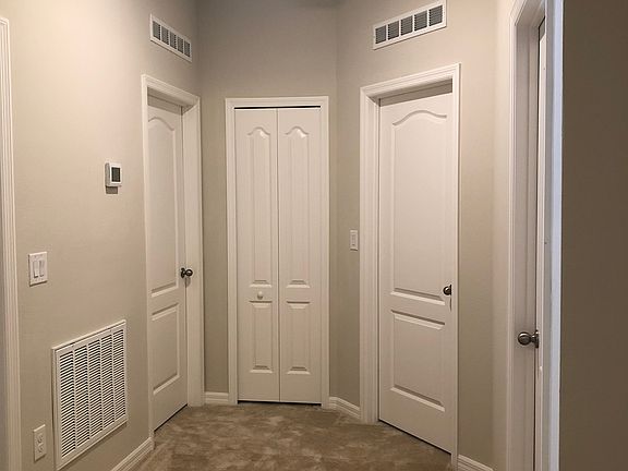 5th image of 4425 Kings Hwy