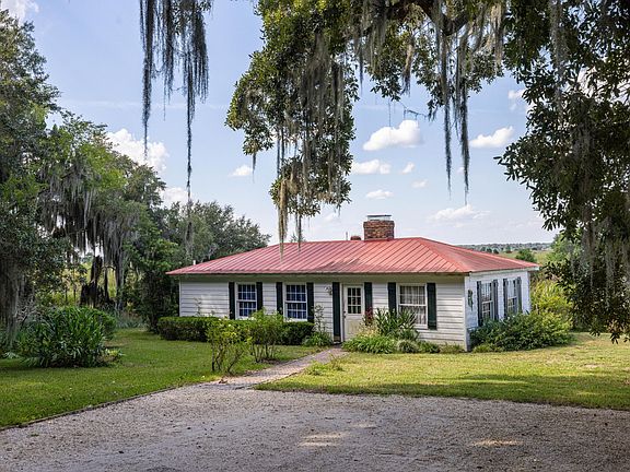 72nd image of 1451 River Rd