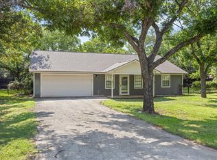 5100 Seminole Dr, Granbury, TX 76049