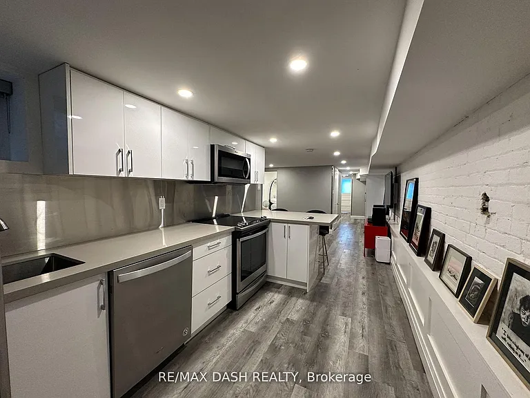 725 Palmerston Ave W #BASEMENT — Photo 19