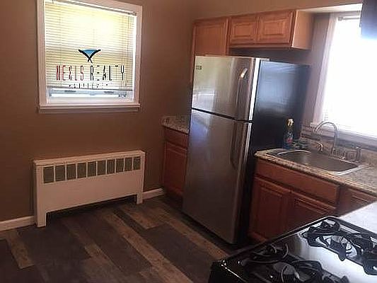 2nd image of 136 Kearney Ave #1