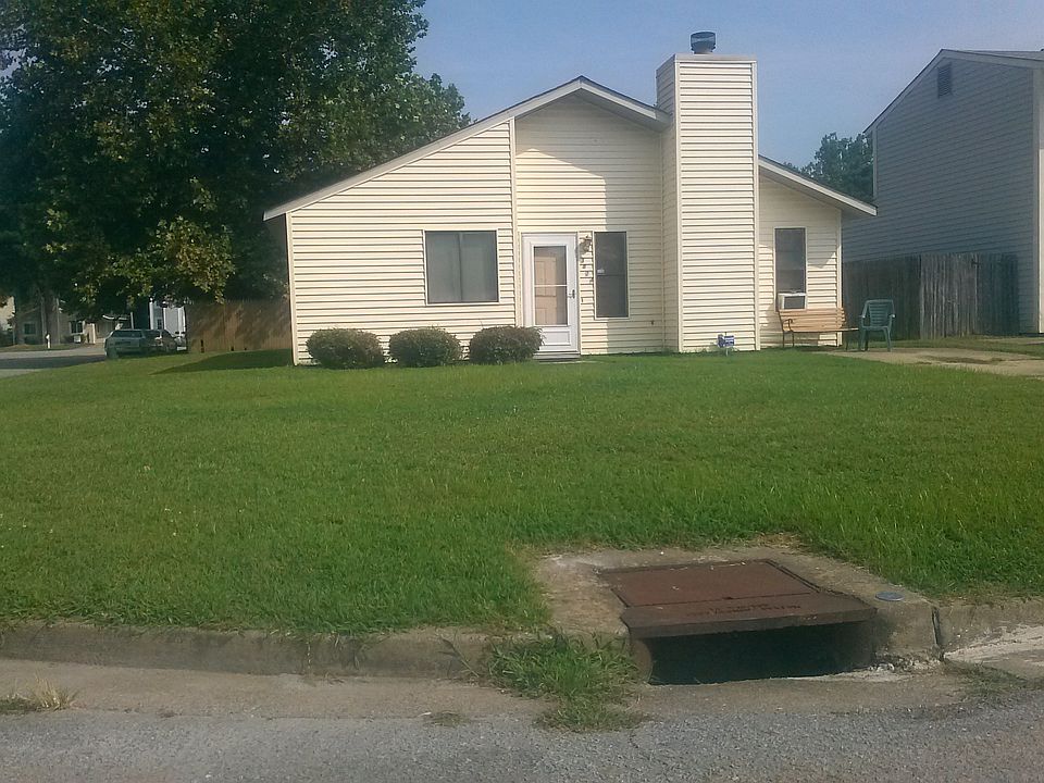 1st image of 3824 Georgia Ct