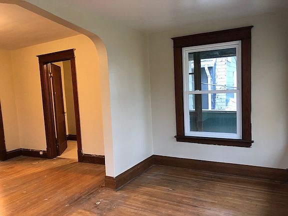 2nd image of 1152 Haeberle Ave APT 3