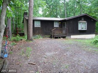 1093 Pine Ridge Dr, Front Royal, VA 22630