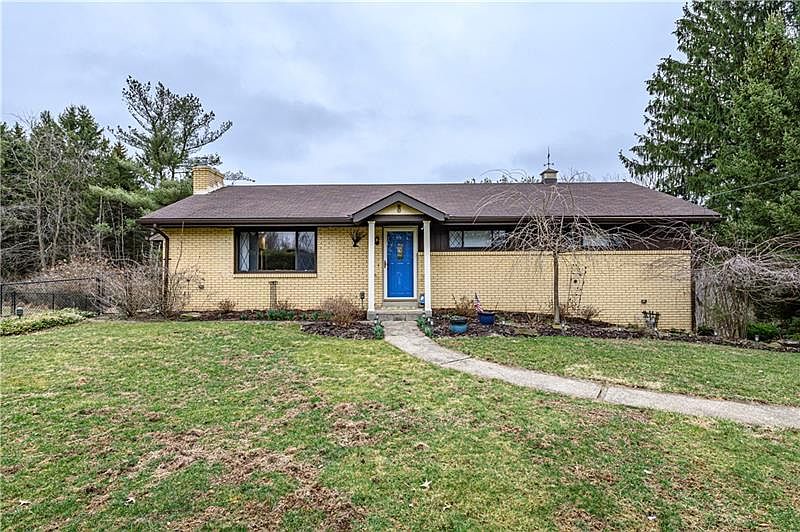 1st image of 4850 Bluebird Ln