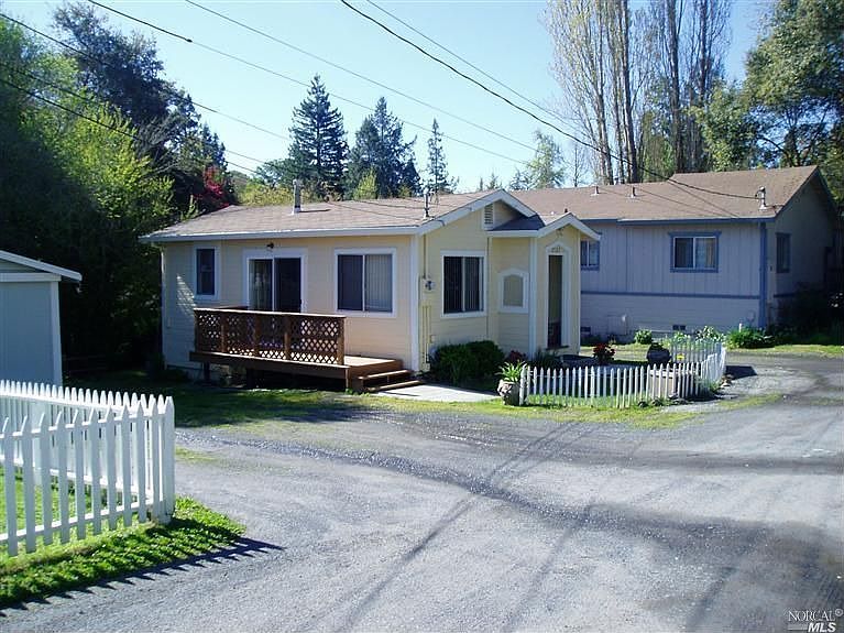 Building Photo 3