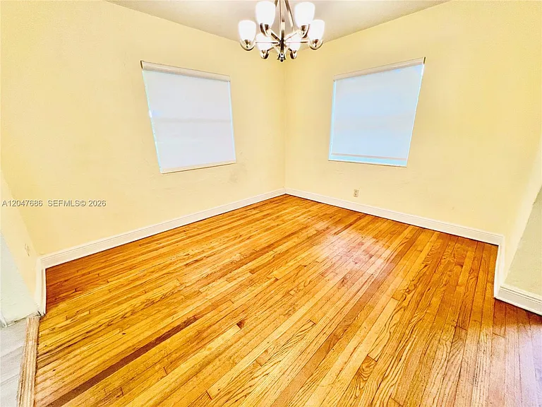 410 Pinecrest Dr — Photo 38