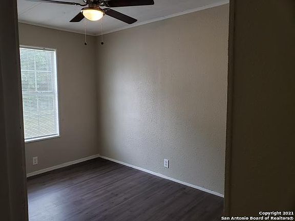 4th image of 1412 Avant Ave APT 2
