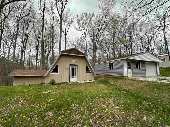 12321 Cataract Hills Dr, Cloverdale, IN 46120