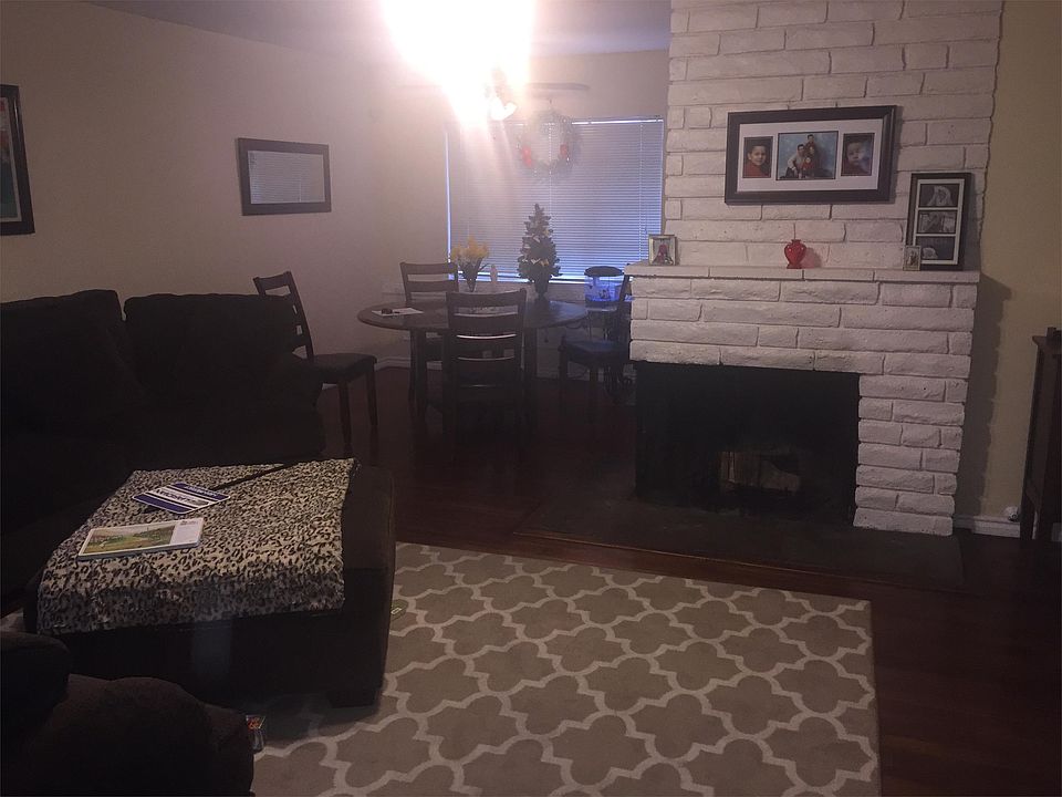 2nd image of 411 Poplar Ave