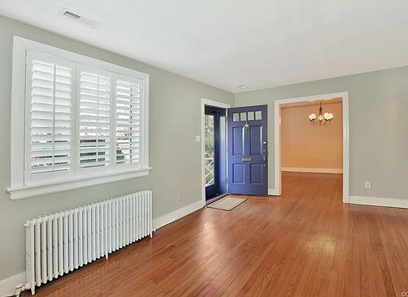 4th image of 1006 Normandy Dr