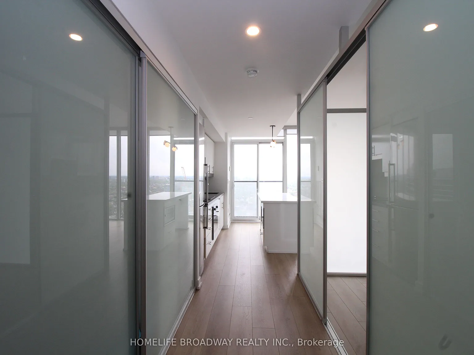2 bed, $2,800 — Photo 4