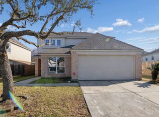 8014 Safflower Dr, Baytown, TX 77521