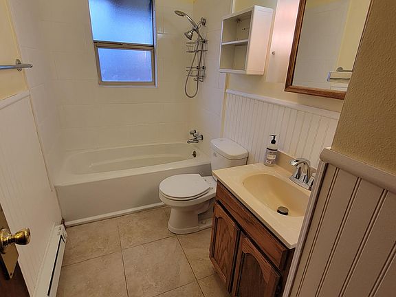 5th image of 4925 42nd Ave S