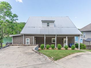660 Cove Dr, Eclectic, AL 36024