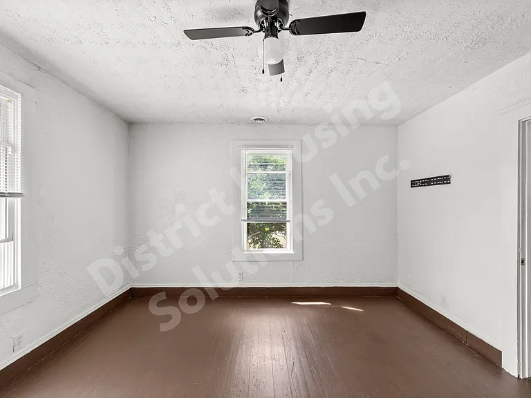 8302 Sowinski Ave #UP — Photo 14