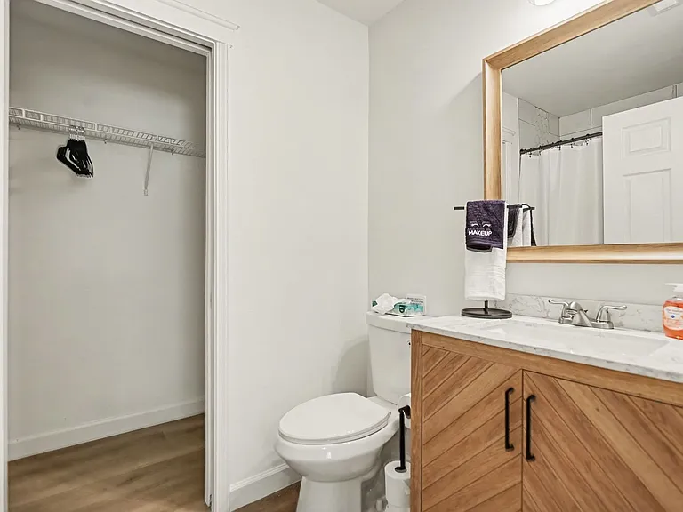 2072 Thimble Creek Dr — Photo 10