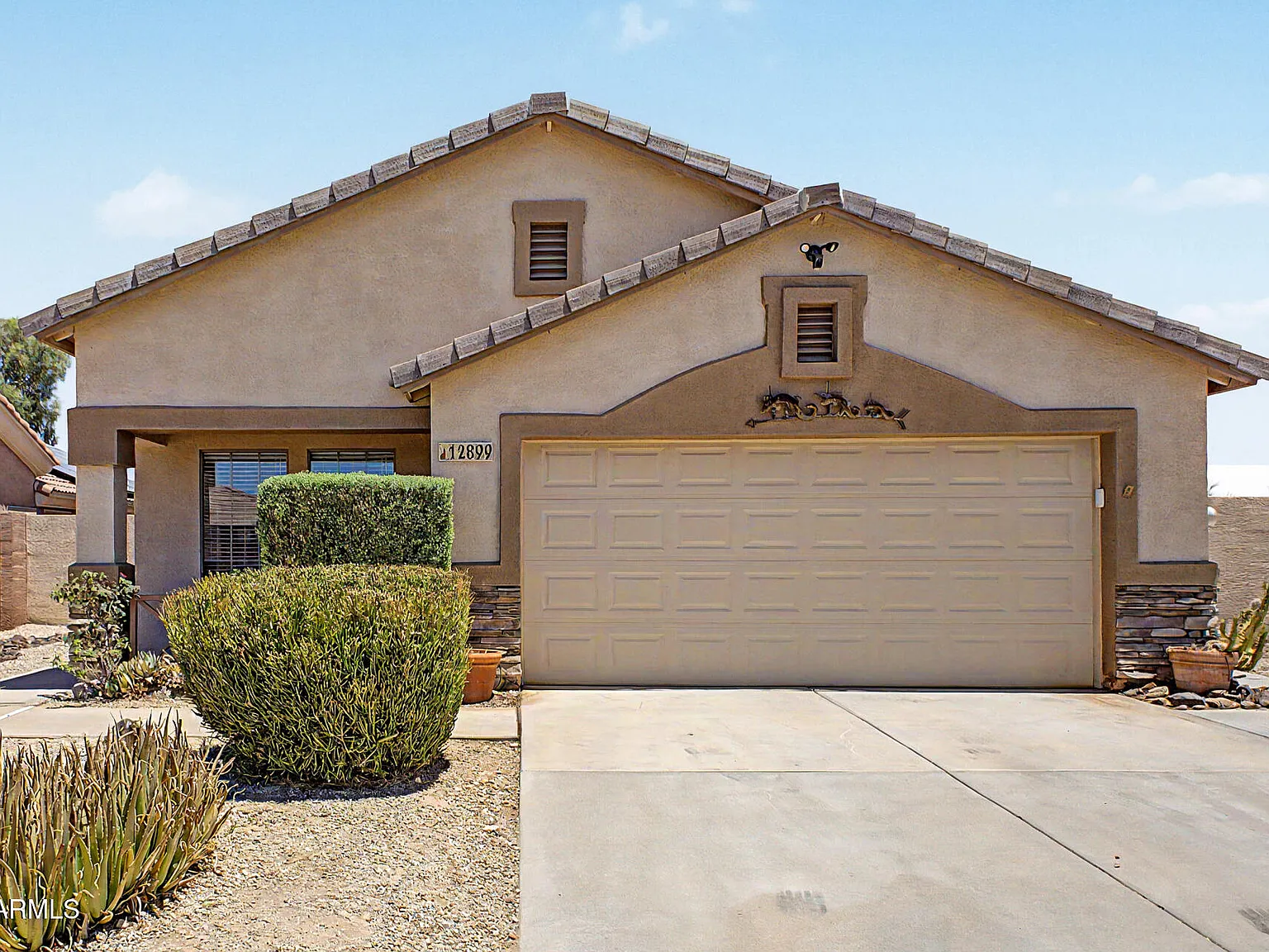 4 bed, 2.0 bath, 1786 sqft, $2,300 — Photo 3
