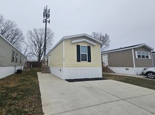 1423 Murry St, Greenwood, IN 46143