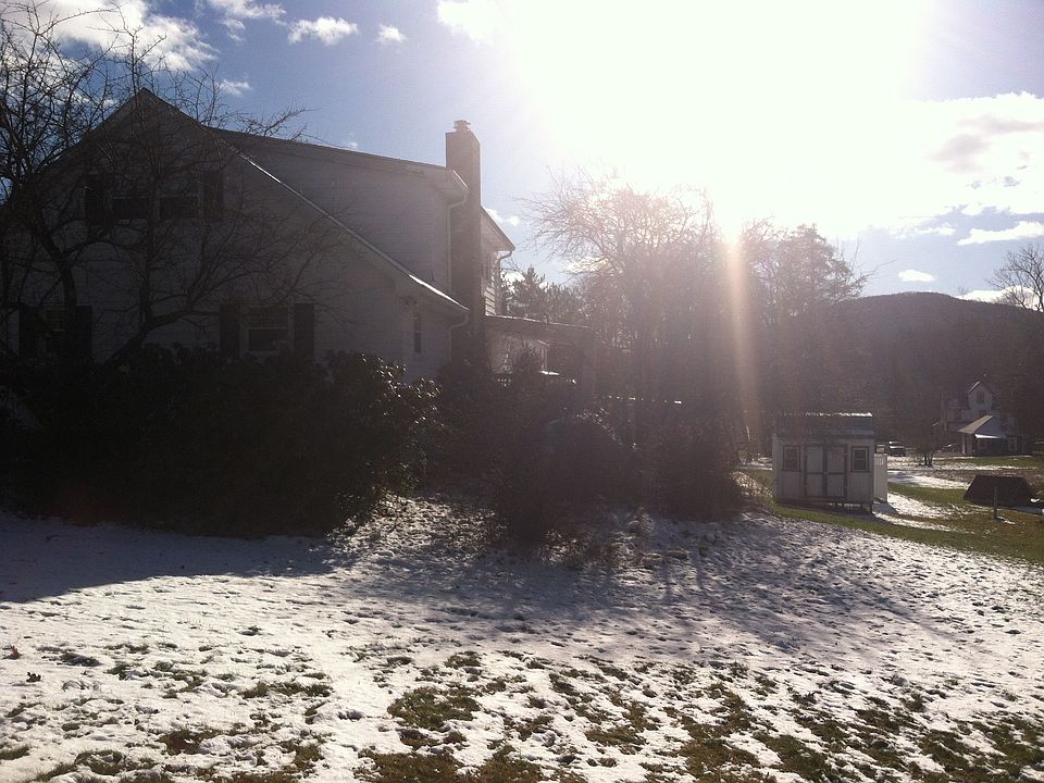 1st image of 20 Yaun Ave