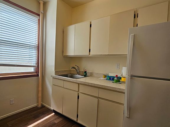 2nd image of 23-21 Steinway St #3E