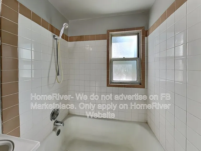 2329 W Sanson Ave — Photo 16