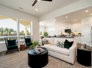 3040 NW Hidden Ridge Dr NW, Bend, OR 97703