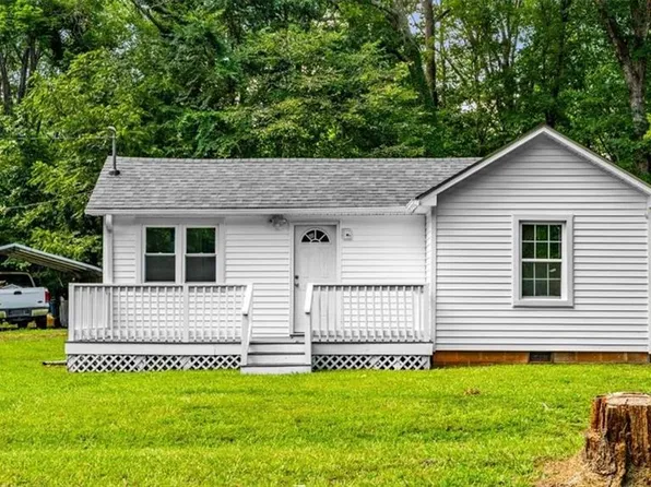 2512 & 2514 Pisgah Church Rd, Asheboro, NC 27205