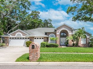 2106 Crooked Creek Way, Valrico, FL 33596