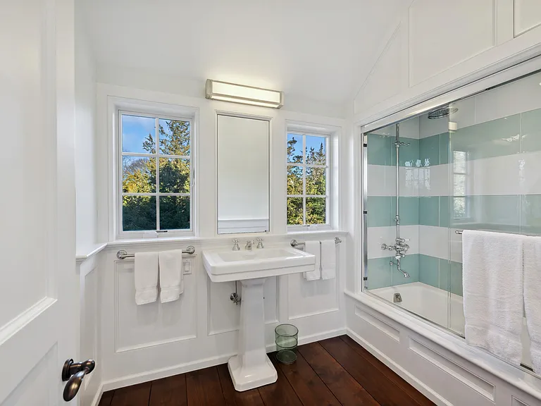 56 Barnhart St — Photo 31