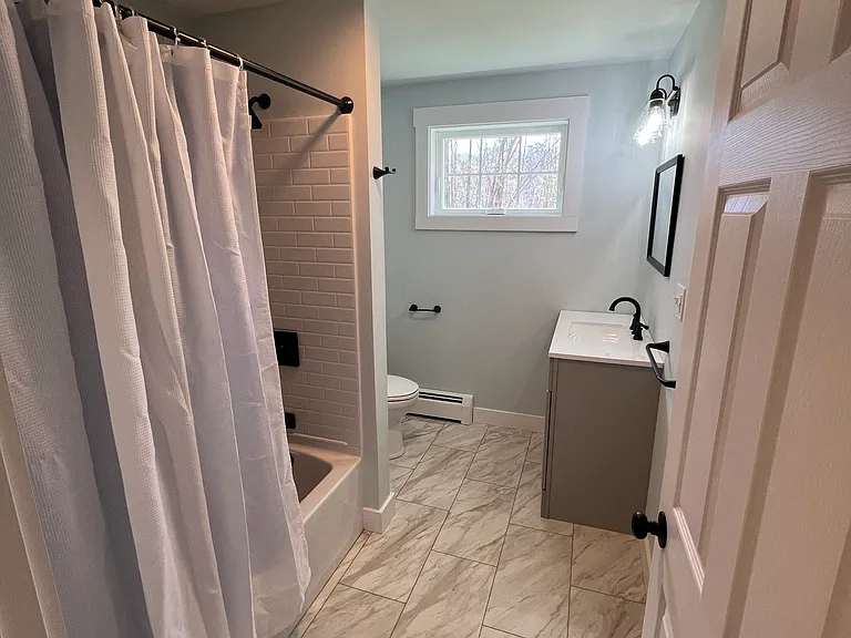 157 Middle Rd — Photo 14