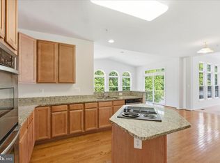 8114 Holly Ln, Clinton, MD 20735