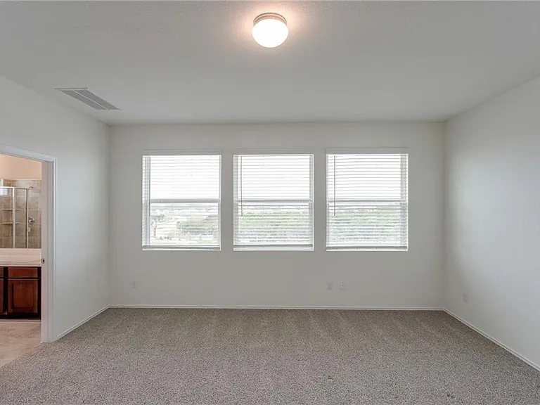 224 Montauk Loop — Photo 19