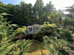 5371 Yellow Creek Rd, Robbinsville, NC 28771